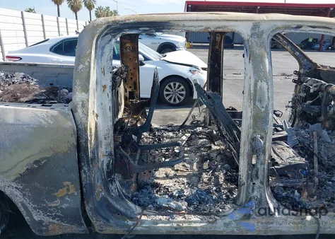 2019 Chevrolet Silverado 1500 Lt из США, поврежденный, VIN 3GCPWCED5KG281558